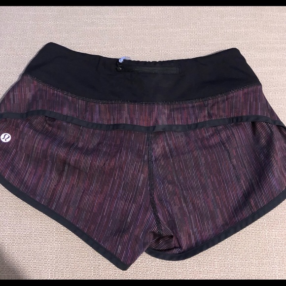 Lulu lemon running shorts - Picture 2 of 3